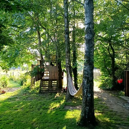 Οργανωμένο κάμπινγκ Au Pied Du Trieu, The Glamping Experience Labroye