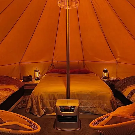 Au Pied Du Trieu, The Glamping Experience Luxury tent