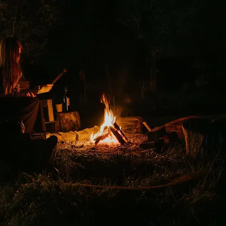 Οργανωμένο κάμπινγκ Au Pied Du Trieu, The Glamping Experience *